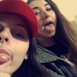 Meet your Posher, Brooklyne